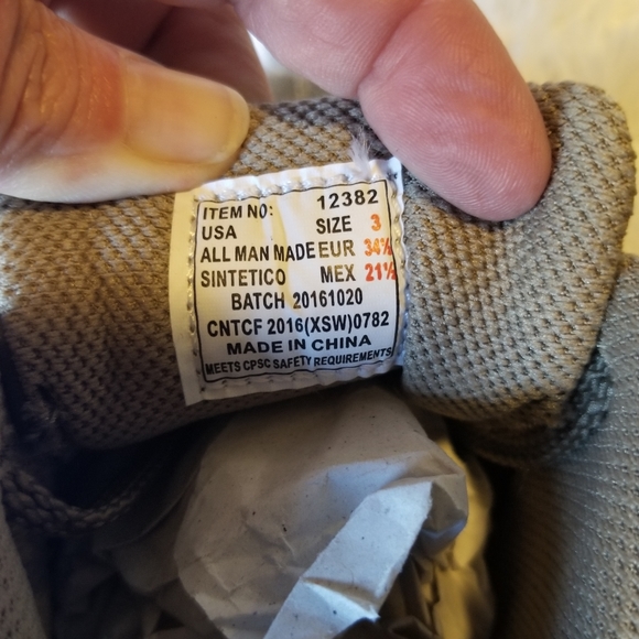 Boys Dream Seek Sneakers ♡ - Picture 6 of 6